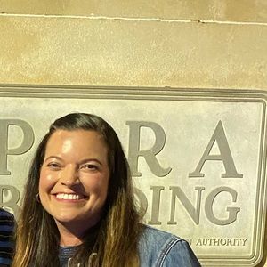 Meet your Posher, Alyson